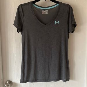 Under armor tee size small